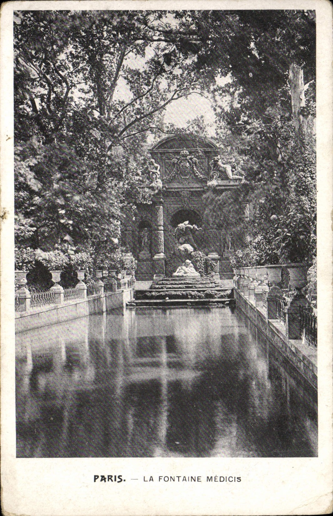 CPA Paris La Fontaine Medicis