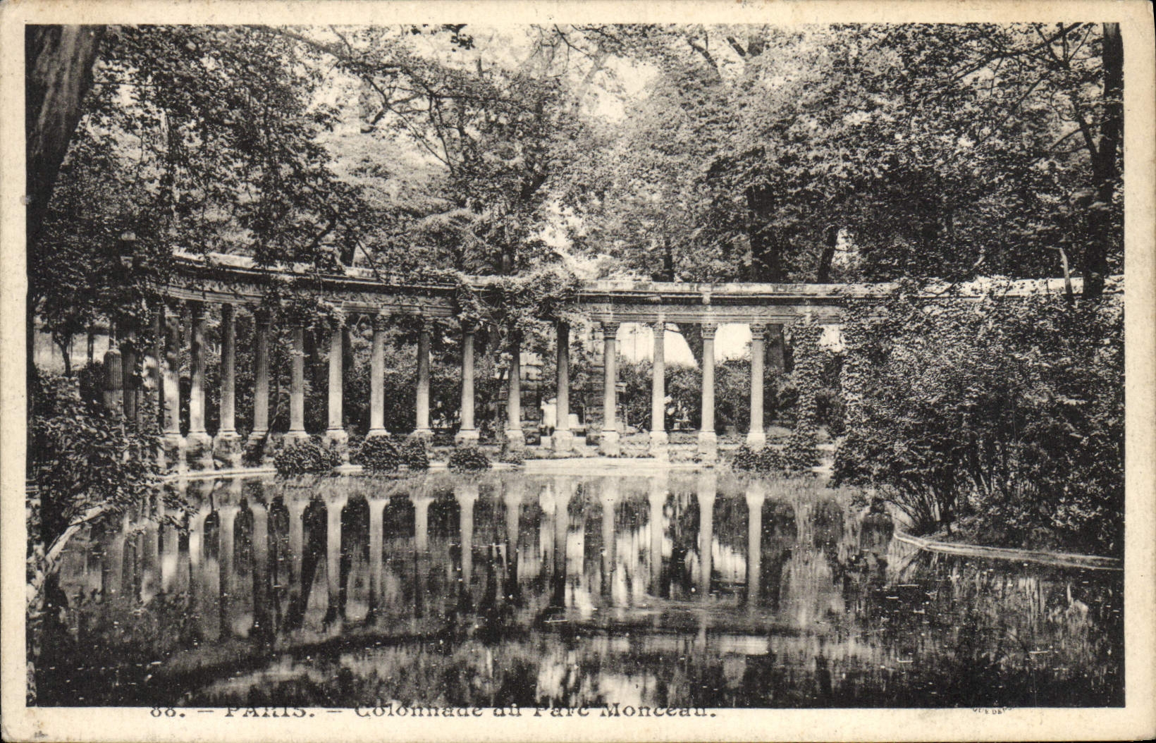 CPA Paris Colonnade Du Parc Monceau