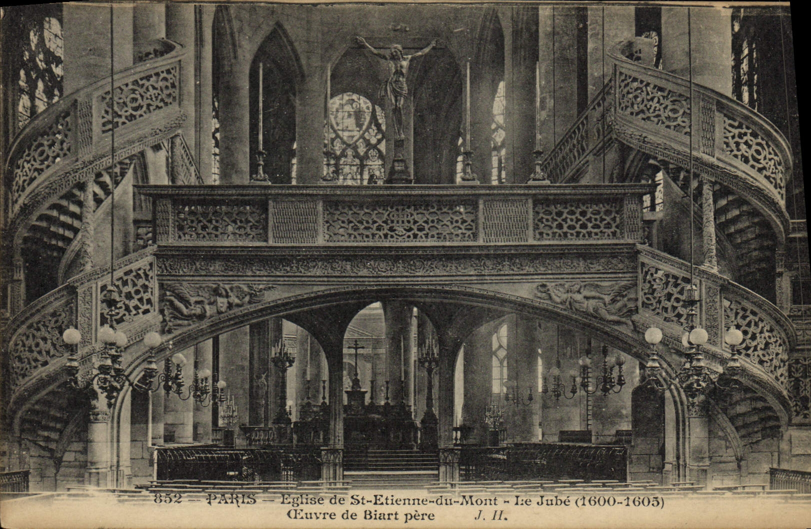 CPA Paris Eglise De St Etienne du Mont Le Jube