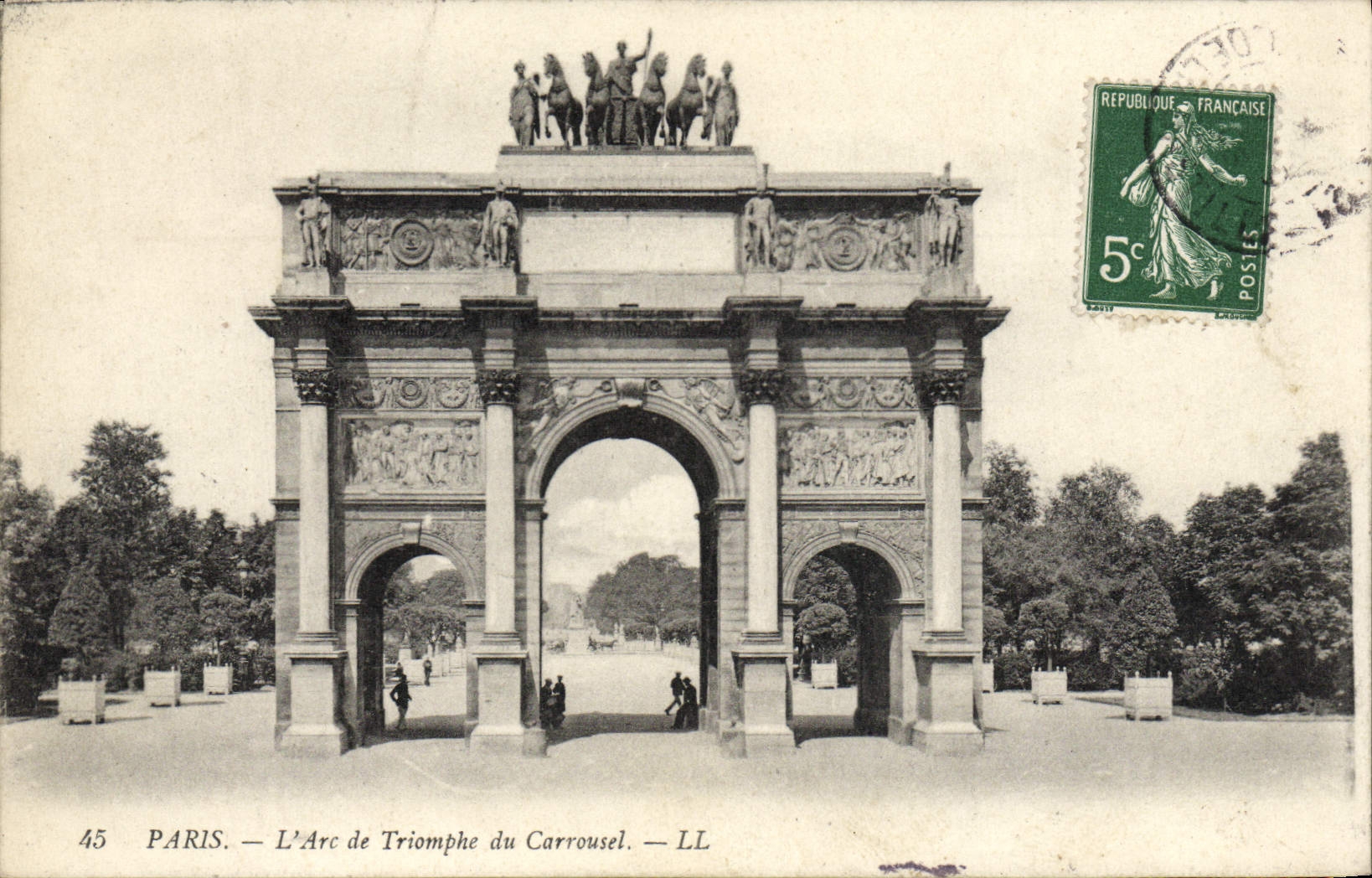CPA Paris L'Arc de Triomphe du Carrousel