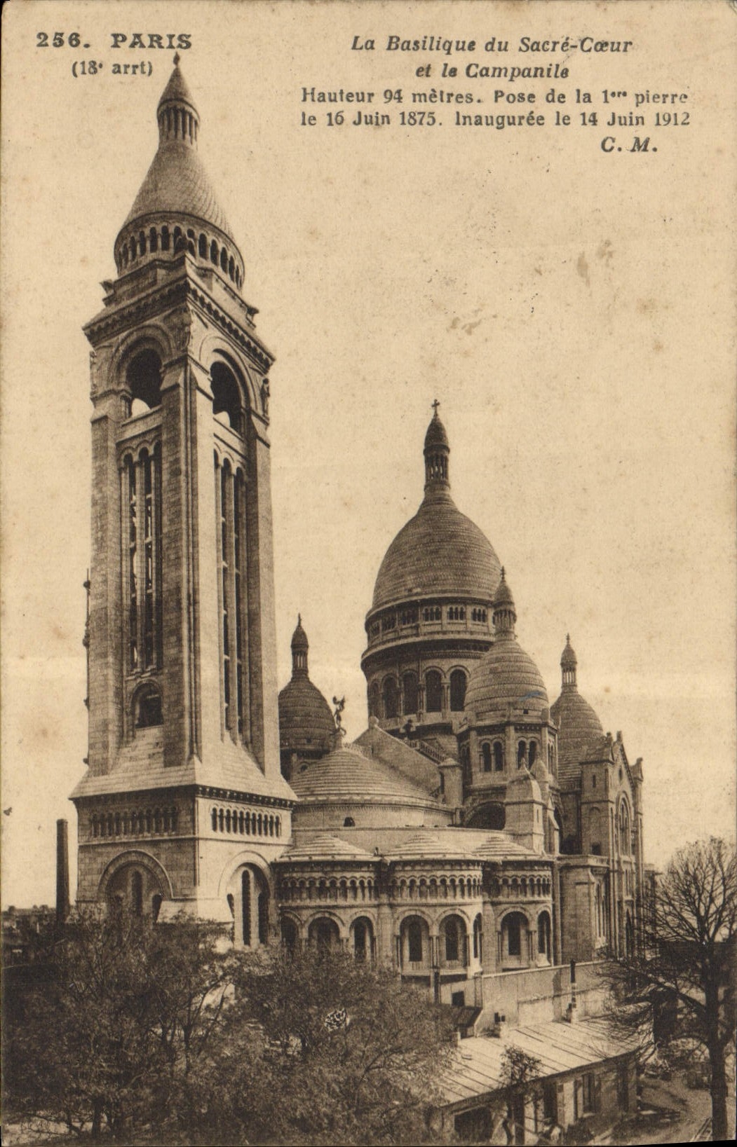CPA Paris La Basilique du Sacre Coeur et le Campanile