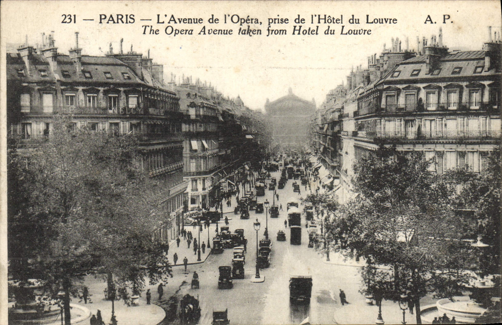 CPA Paris L'Avenue de L'Opera Prise de L'Hotel du Louvre