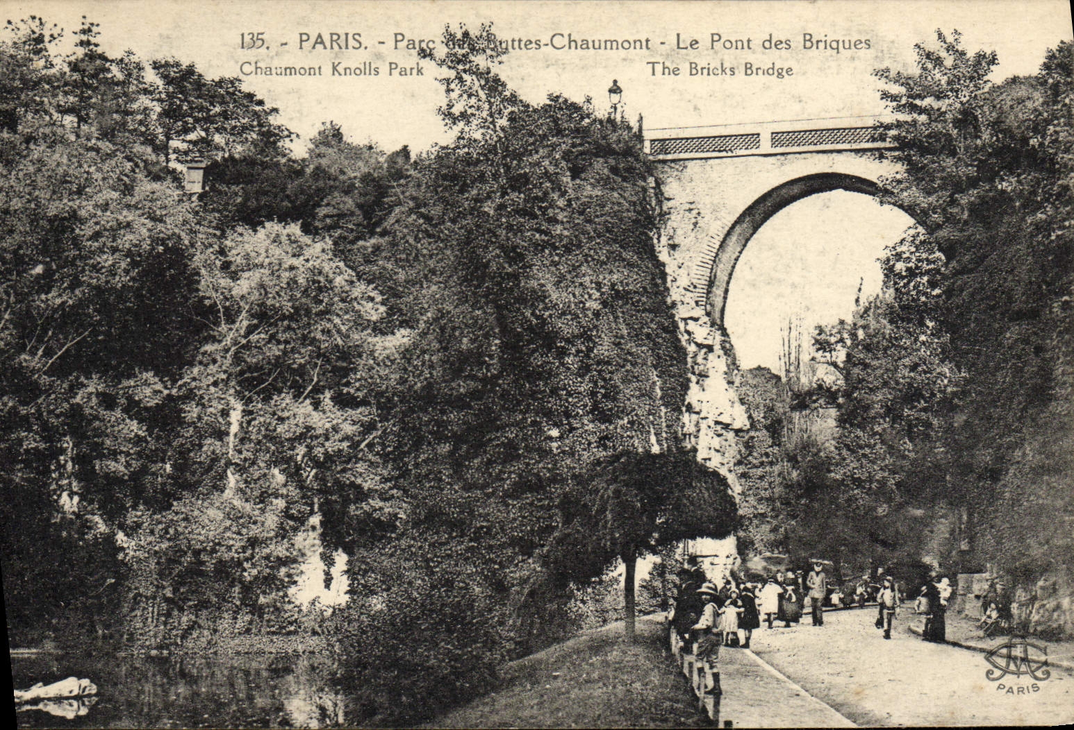 VINTAGE POSTCARD Paris Park of the Chaumont Hillocks the bridge of bricks