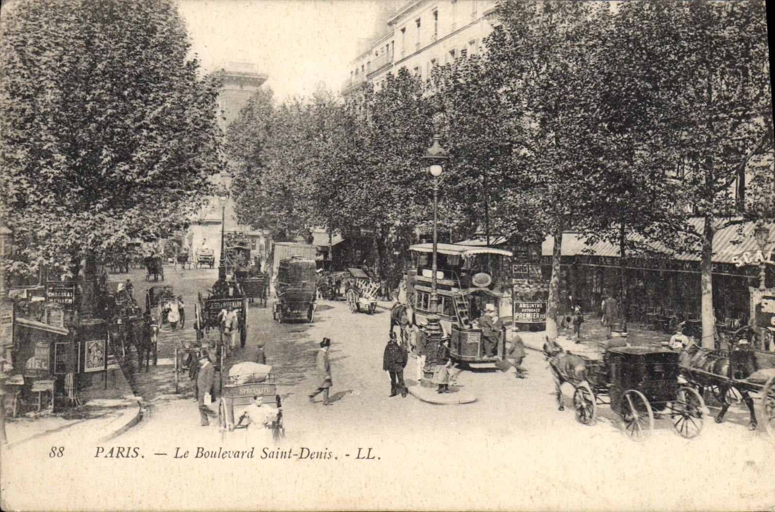 CPA Paris Le Boulevard Saint Denis