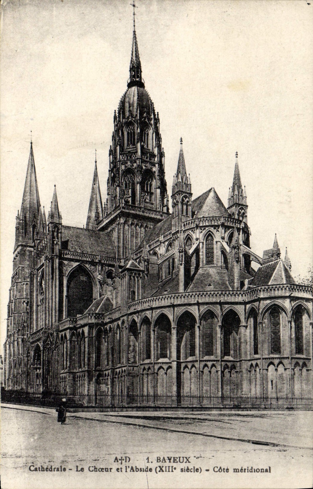 Catedral de Bayeux de la POSTAL de la VENDIMIA el estribillo y las dimensiones del apse más situados más al sur