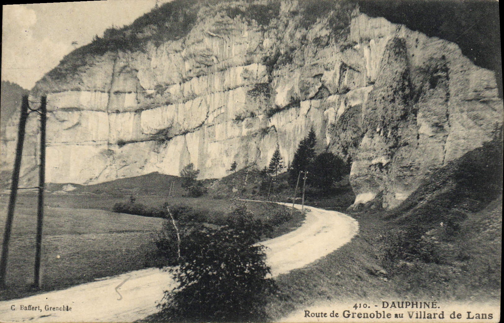 VINTAGE POSTCARD Road of Grenoble to Villard de Lans