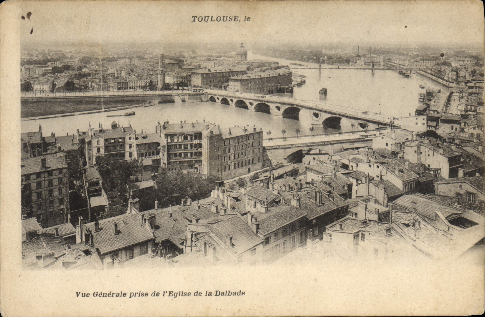 Opinión de Toulouse de la POSTAL de la VENDIMIA tomada de la iglesia de Dalbade