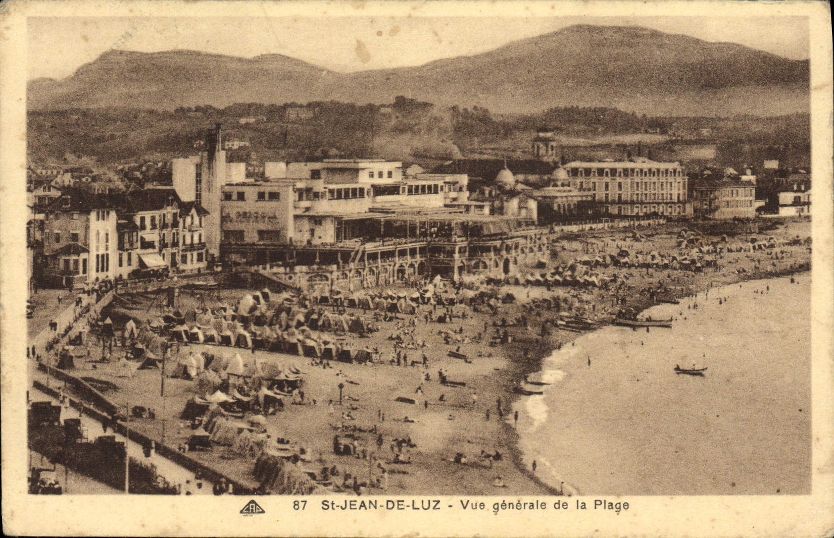 VINTAGE POSTCARD St Jean De Luz View of the Beach