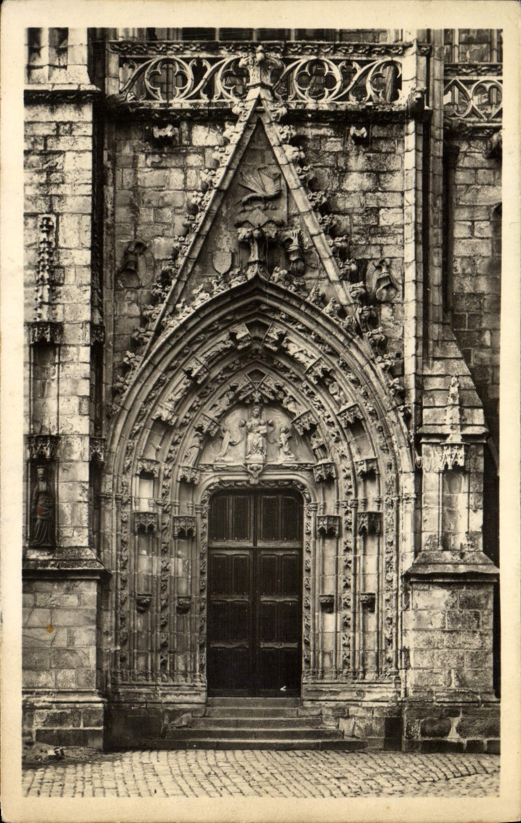 MODERN CARD Cathedral of Quimper Porch of Sainte Catherine