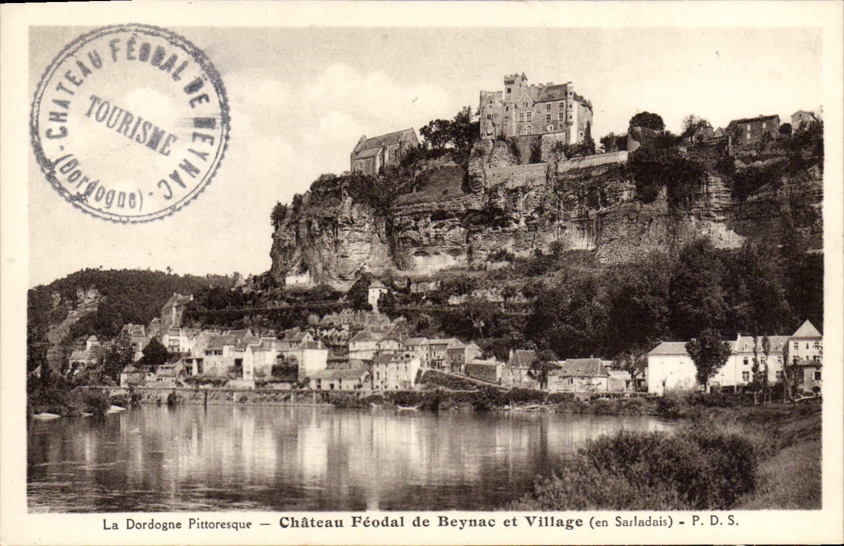 CPA Chateau Feodal de Beynac et Village 