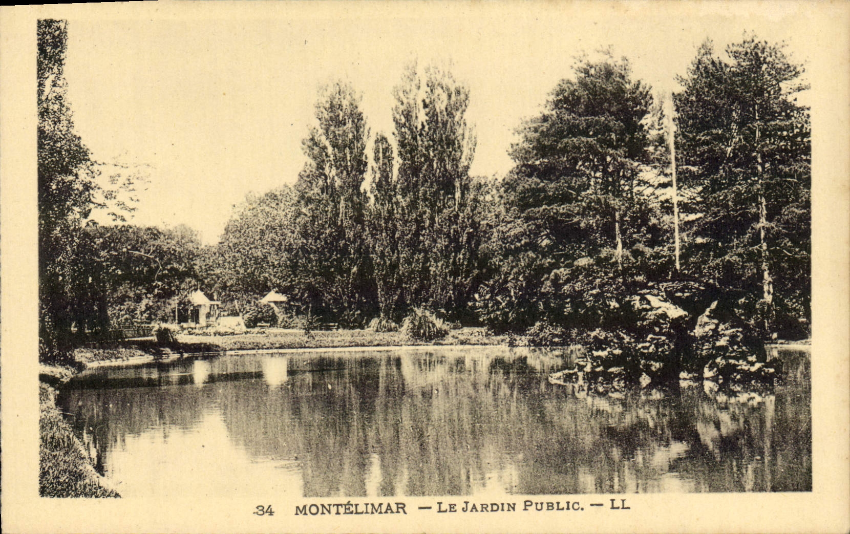 VINTAGE POSTCARD Montelimar the Public garden
