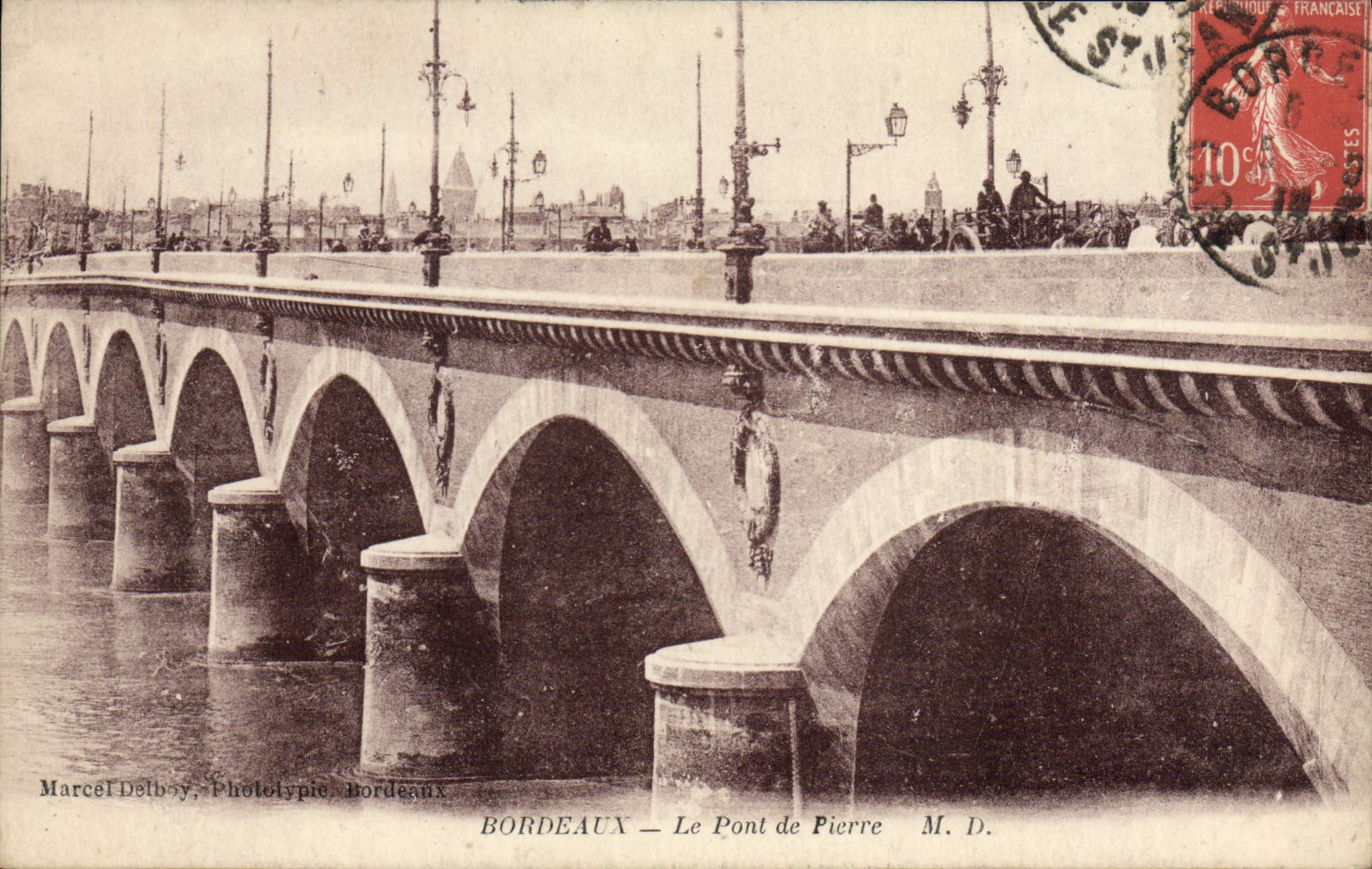 CPA Bordeaux Le Pont De Pierre