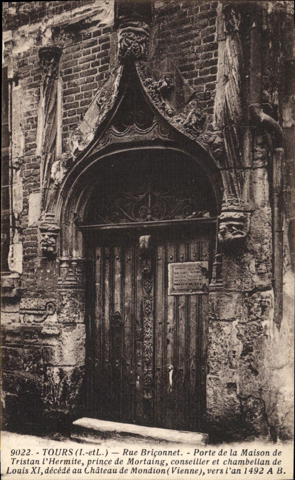 VINTAGE POSTCARD Tours Street Briconnet Carries House of Tristan the Hermit prince de Mortaing