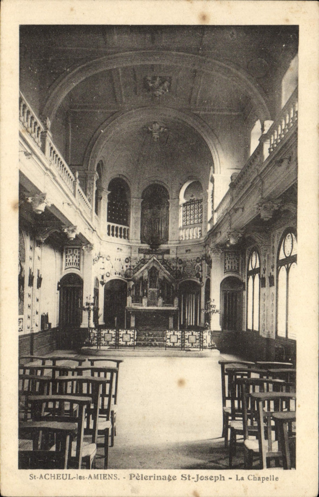 CPA St Acheul Les Amiens Pelerinage St Joseph La Chapelle
