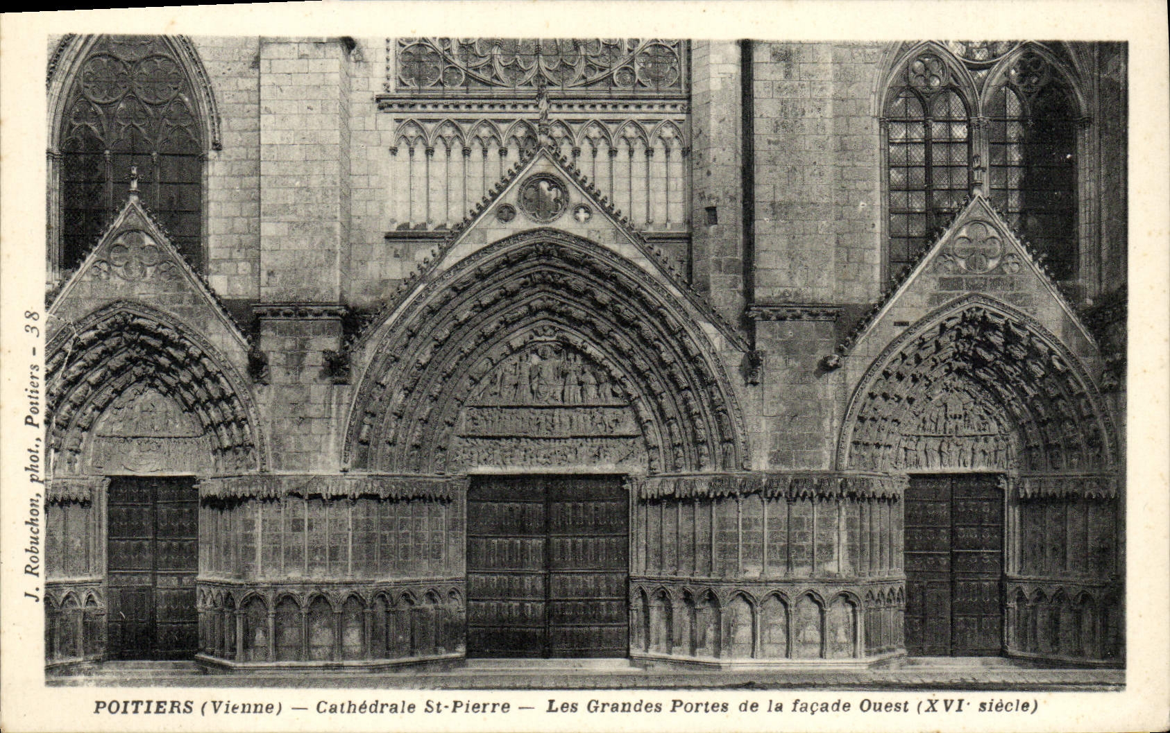 CPA Poitiers Cathdrale St Pierre Les Grandes Portes De La Facade Ouest