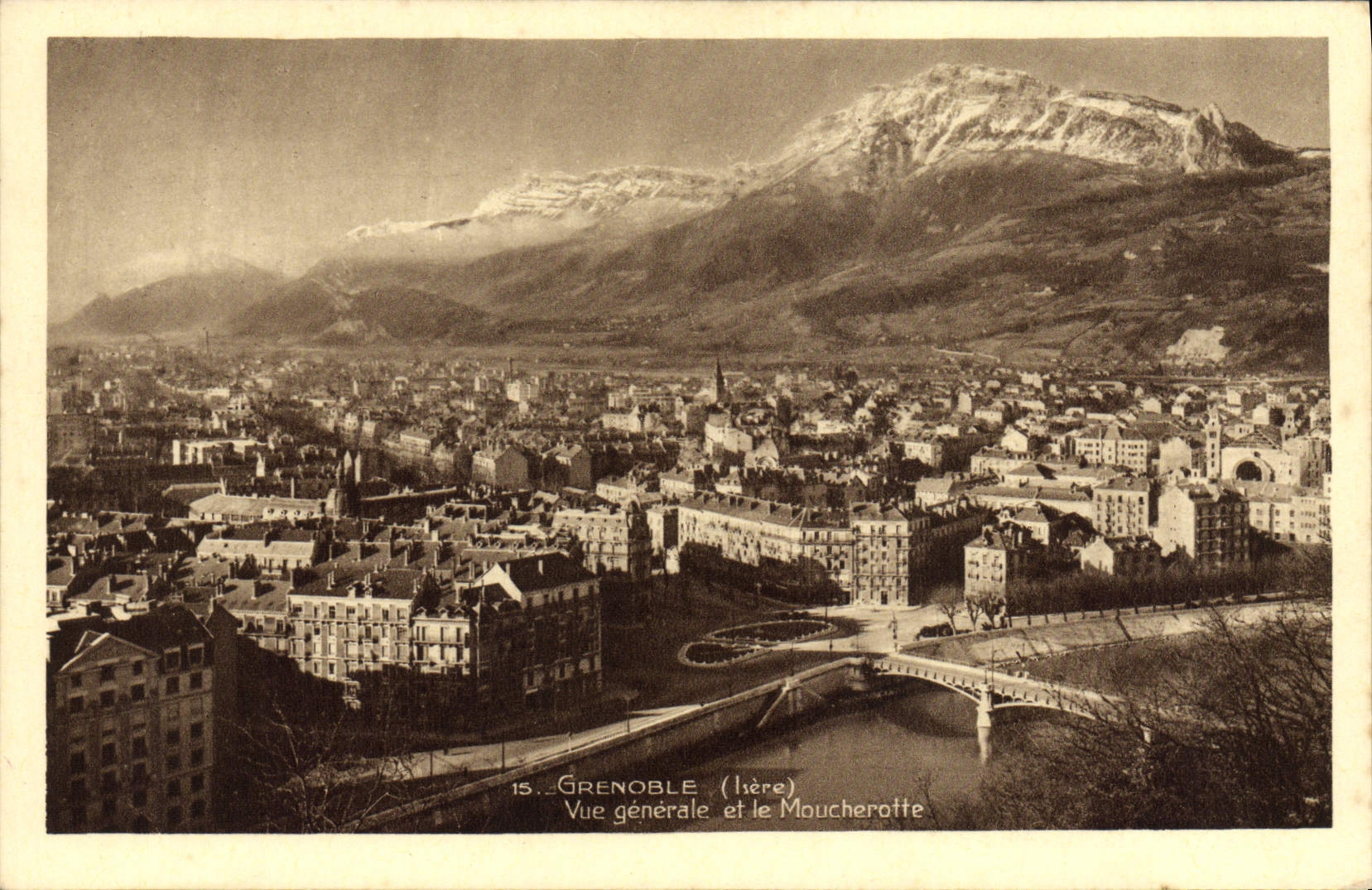 CPA Grenoble Vue Generale Et Le Moucherotte