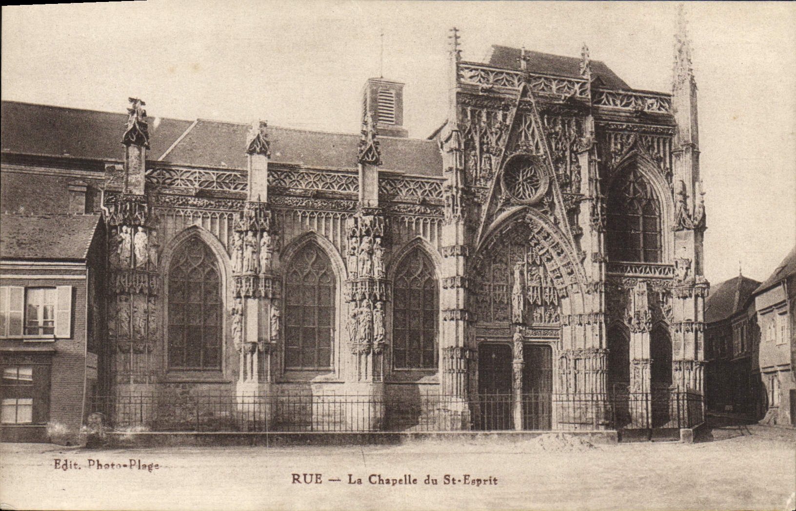 CPA Rue La Chapelle Du St Esprit