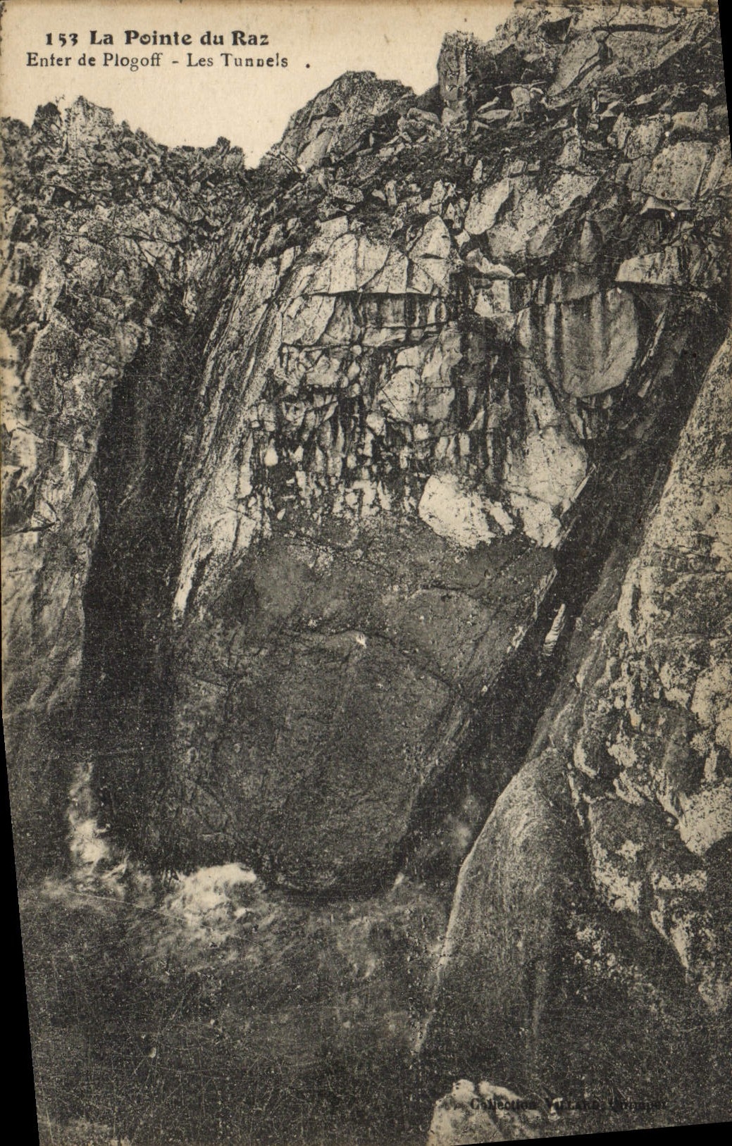 VINTAGE POSTCARD the Point Of the Strong current Enter De Plogoff Tunnels