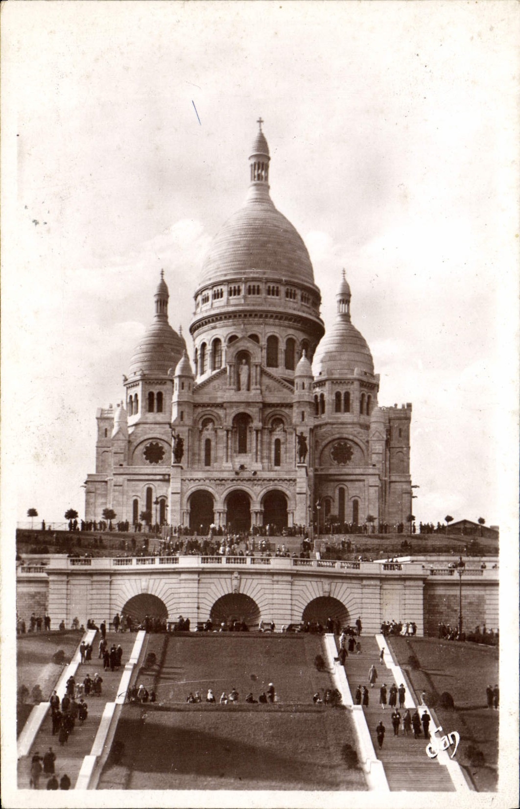 CPA Paris Le Sacre Coeur