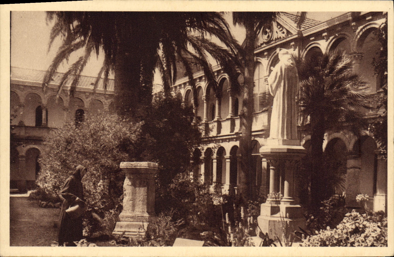 VINTAGE POSTCARD Abbey De Lerins Island Honorat Saint modern cloisters
