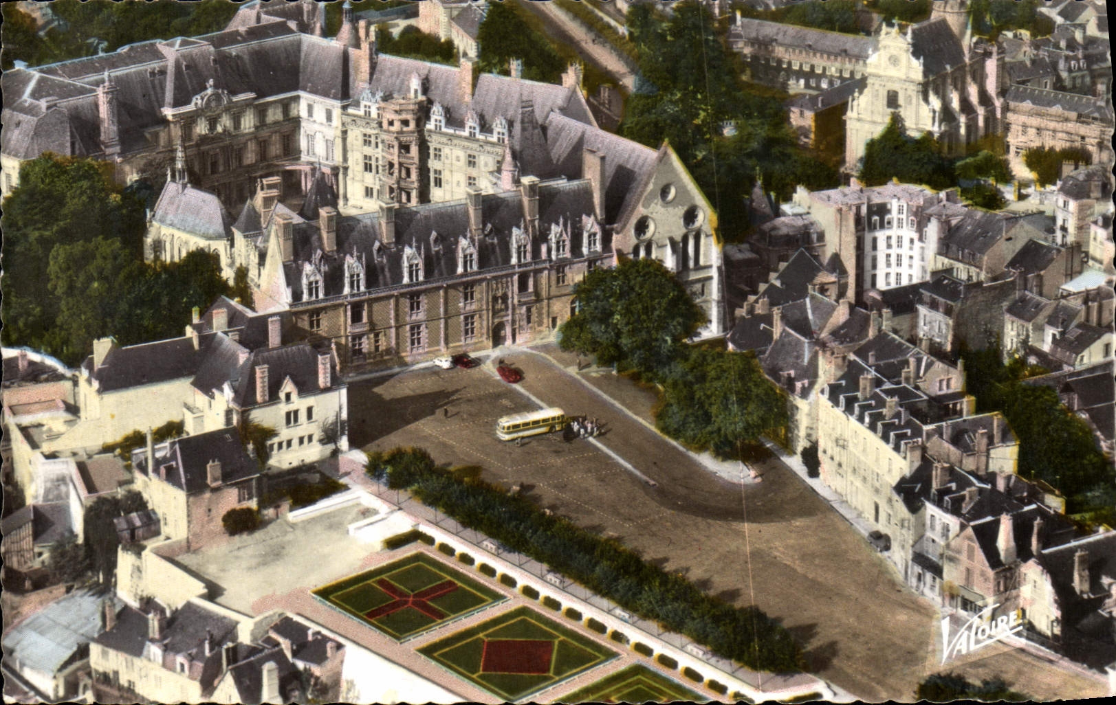 MODERN CARD Blois the Place Of the Castle