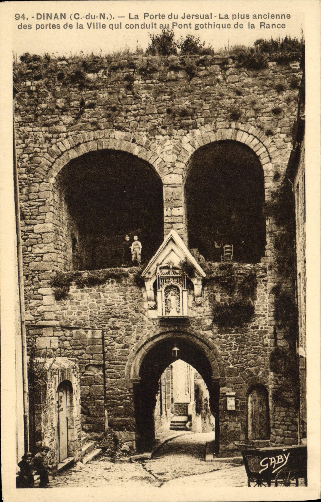 VINTAGE POSTCARD Dinan the Oldest Gate Of Jersual of the doors of the city