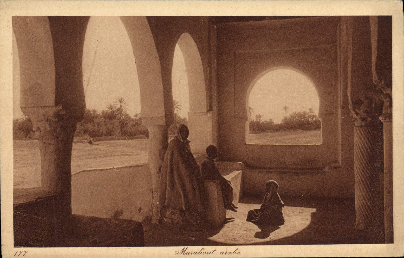 CPA Marabout arabe Enfants