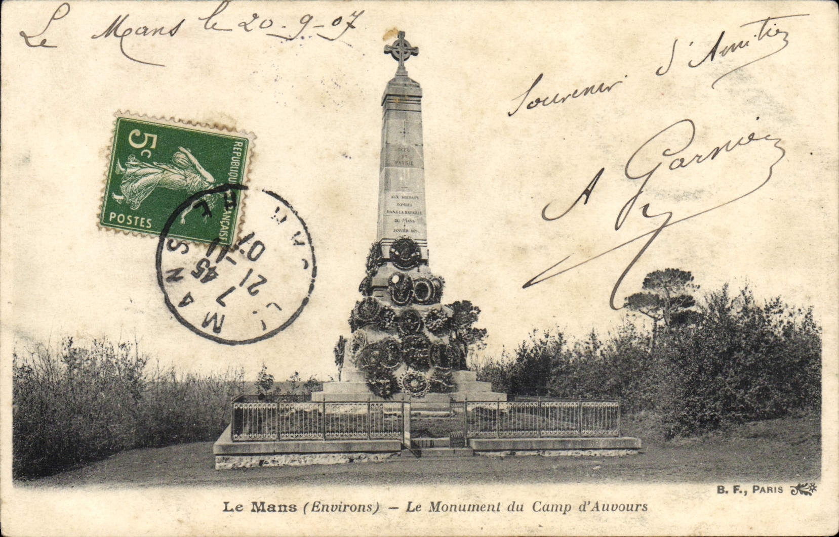 VINTAGE POSTCARD Mans the Monument Of the Camp D' Auvours Militaria