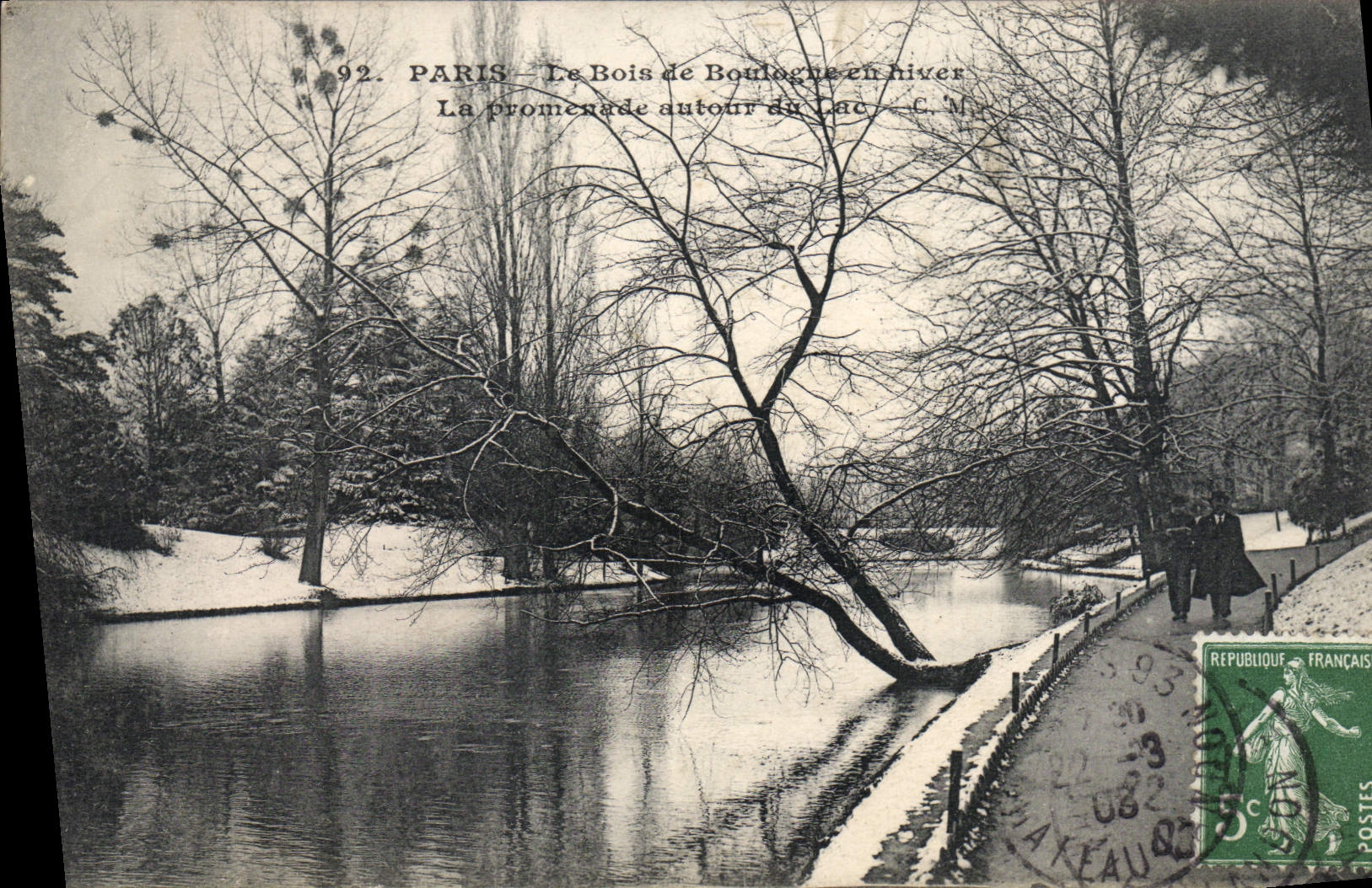 CPA Paris Le Bois De Boulogne En hiver La promenade autour du lac
