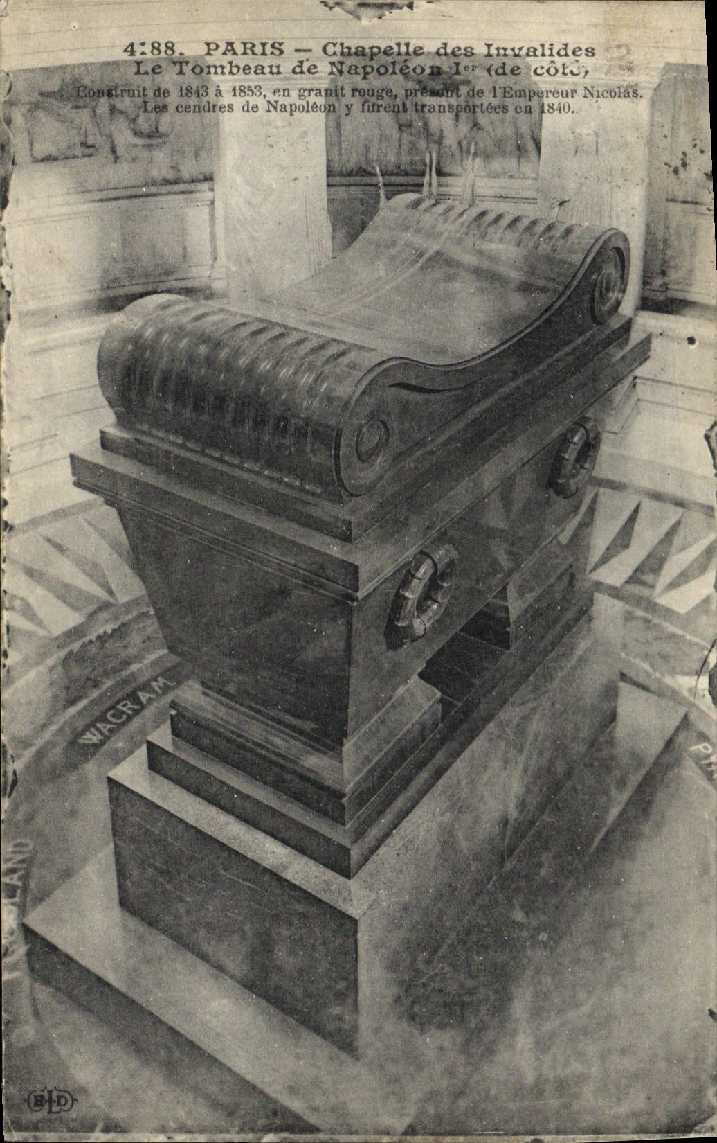 CPA Paris Chapelle Des Invalides Le Tombeau de Napoleon 1er 