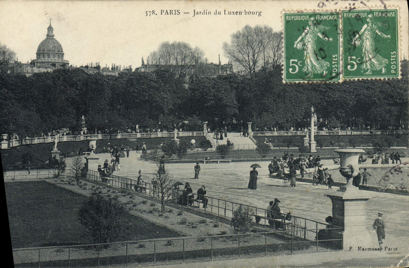VINTAGE POSTCARD Paris Garden Of Luxenbourg