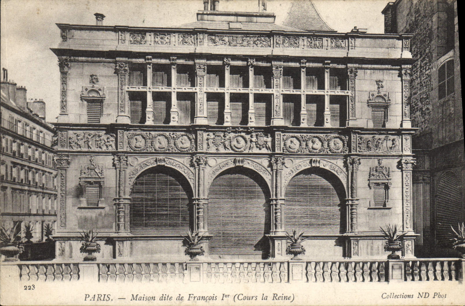 VINTAGE POSTCARD Paris House Known as Of François 1st Course the Queen