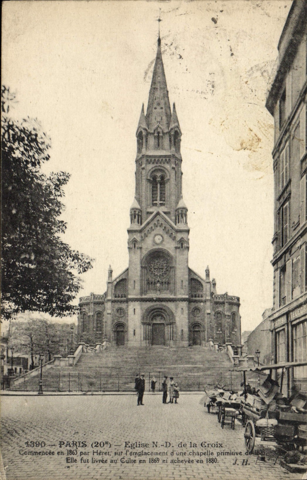 VINTAGE POSTCARD Paris Notre Dame Church of Groix