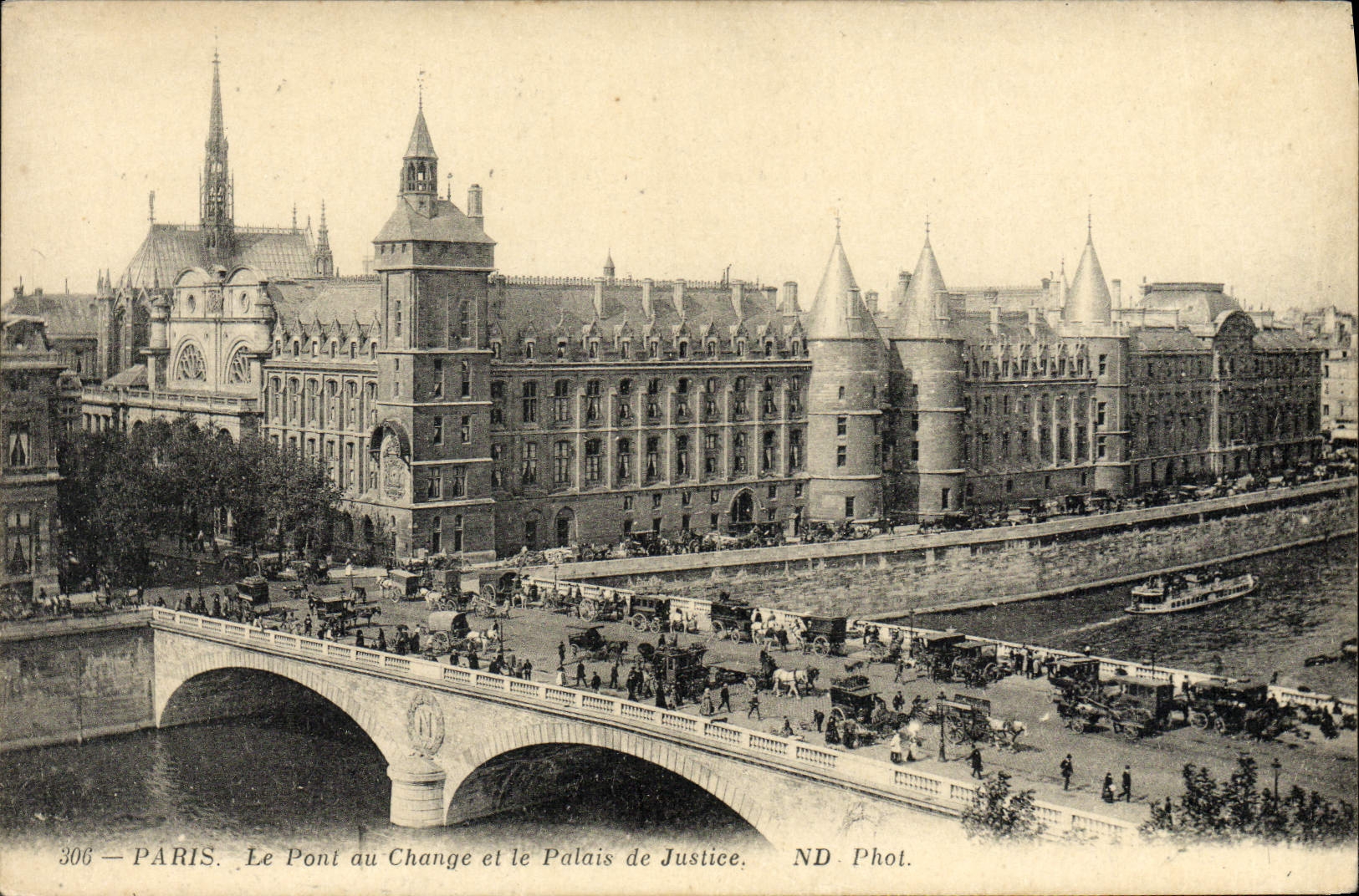 CPA Paris Le Pont au Change et le Palais de Justice Attelage Chevaux
