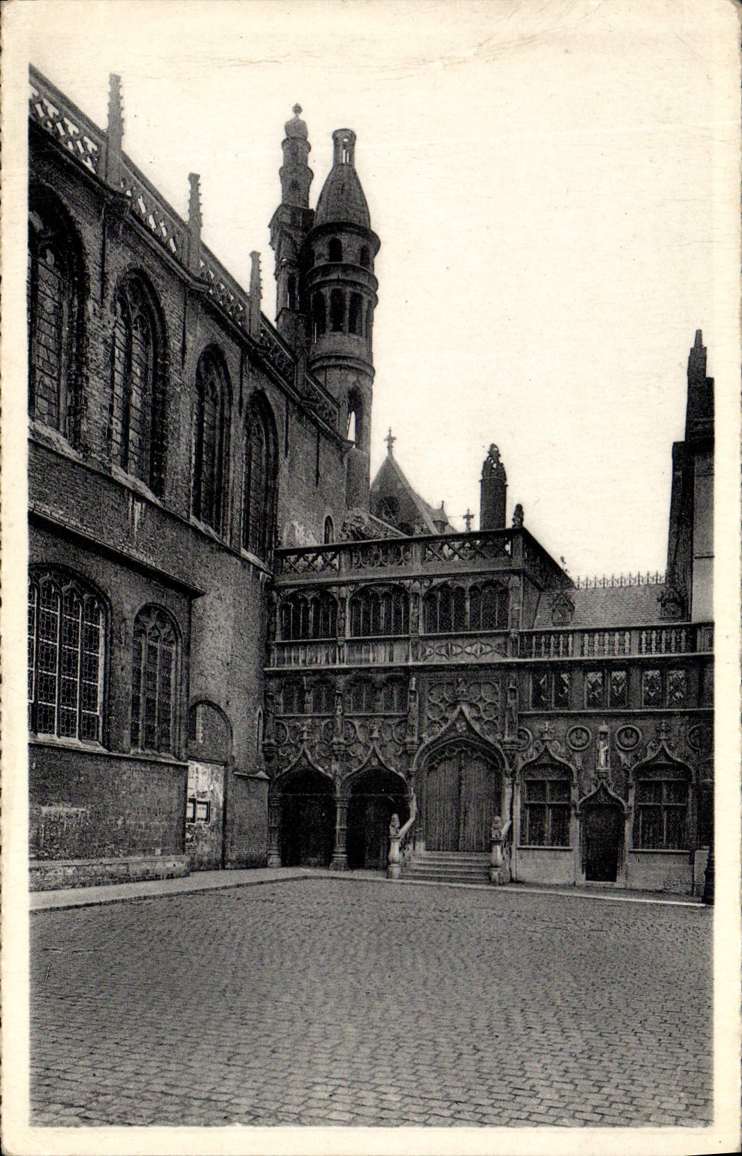Basílica de Brujas de la POSTAL de la VENDIMIA de la sangre del St