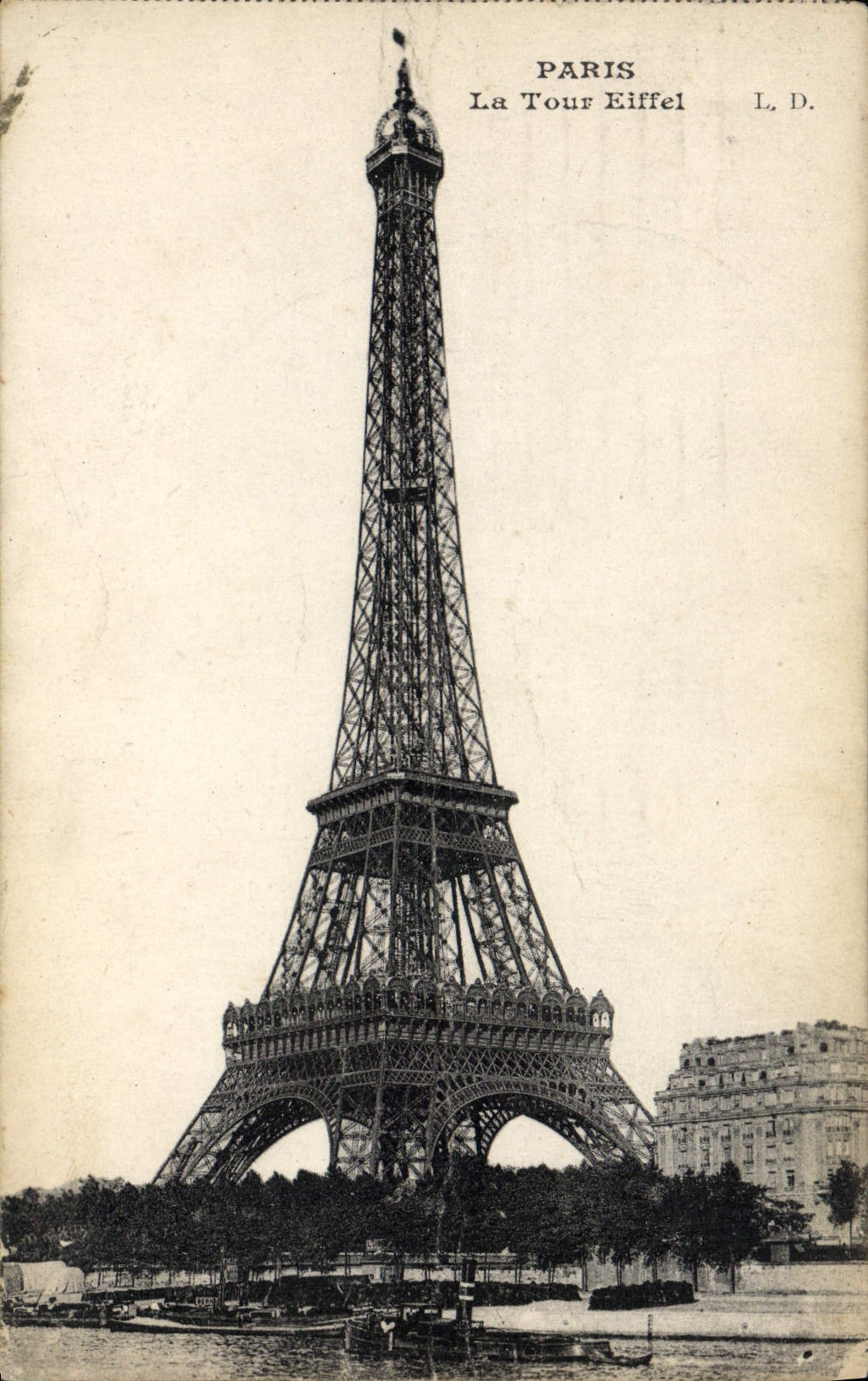 CPA Paris La Tour Eiffel