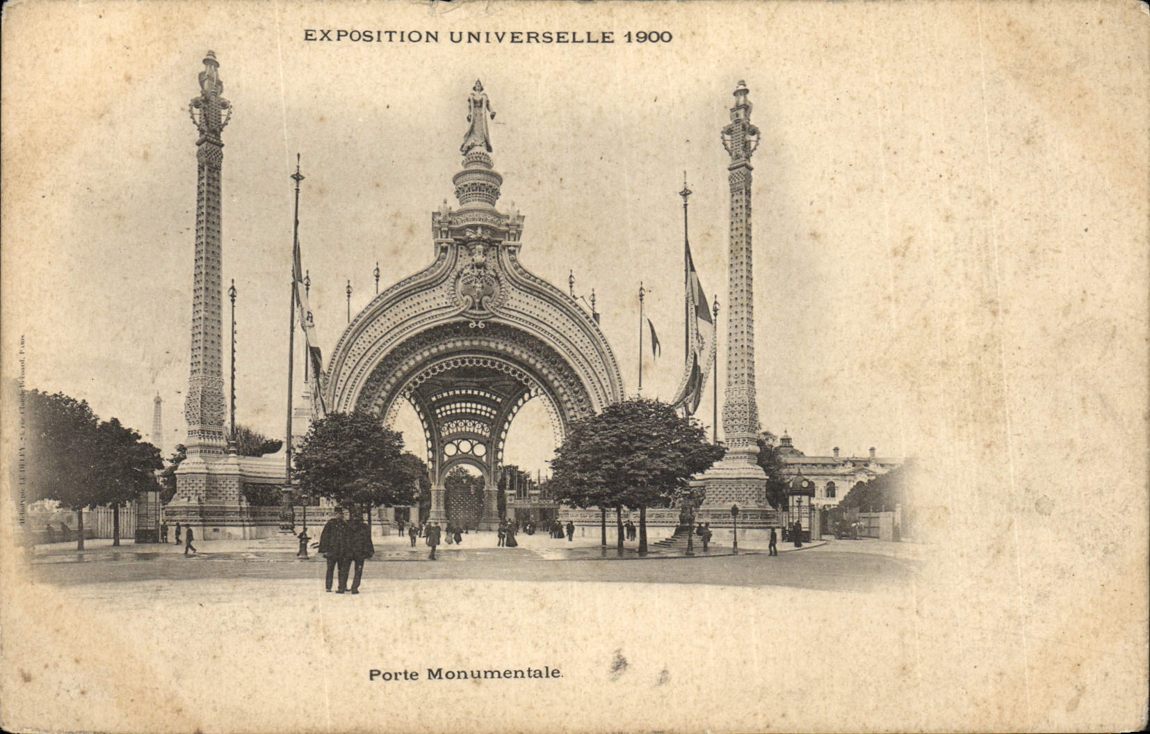 VINTAGE POSTCARD Paris Exposition of Paris Universelle 1900 carries monumental