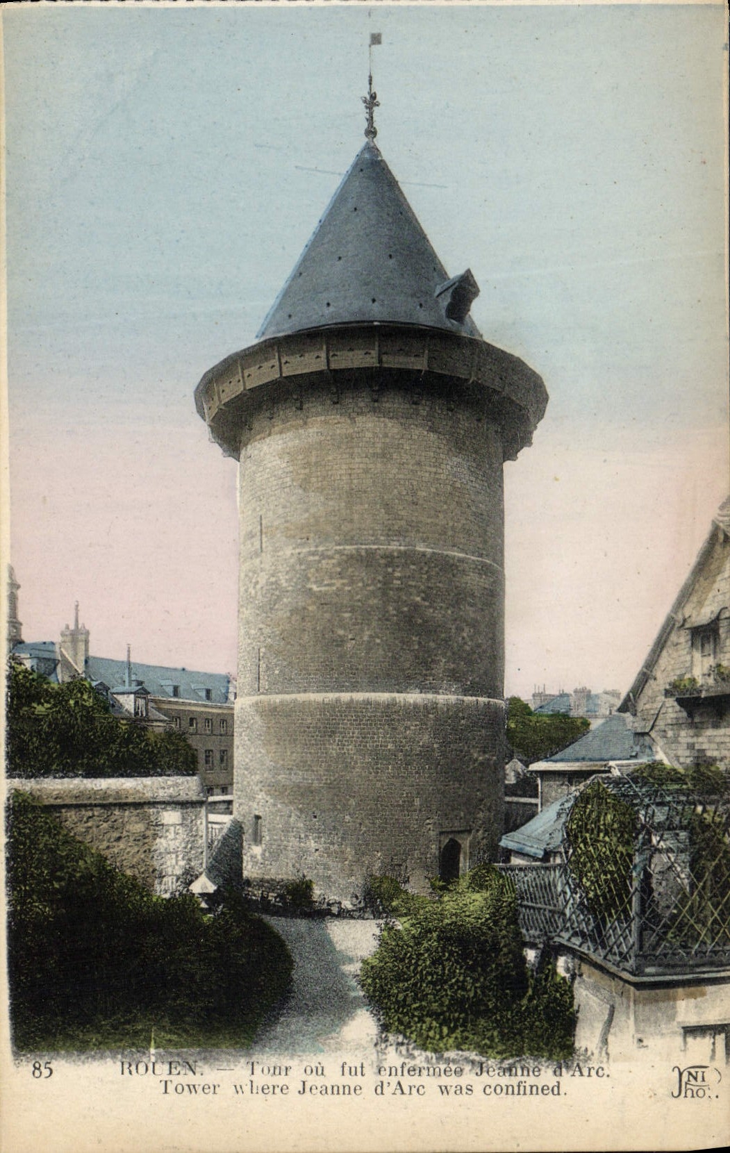 CPA Rouen Tour du Fut enfermee Jeanne d'Arc 