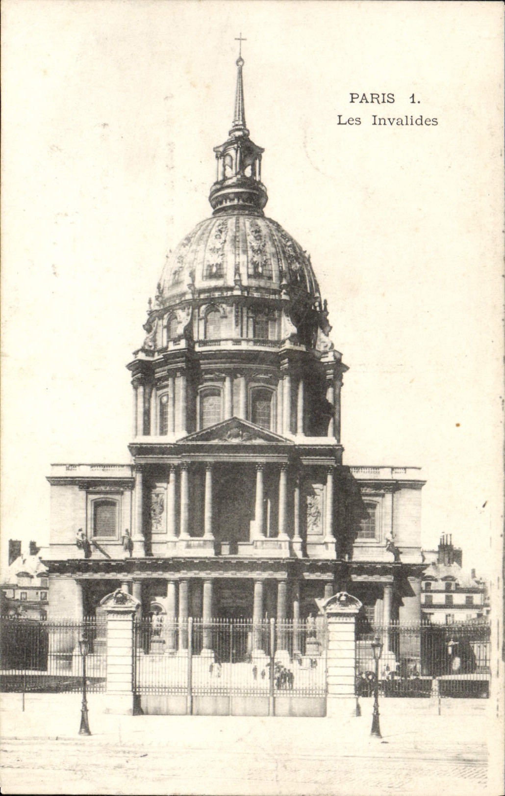 CPA Paris Les Invalides