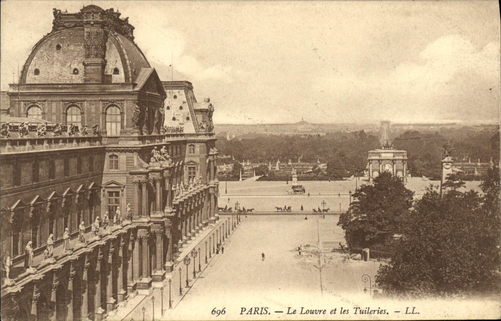 VINTAGE POSTCARD Paris Louvre and Tileries