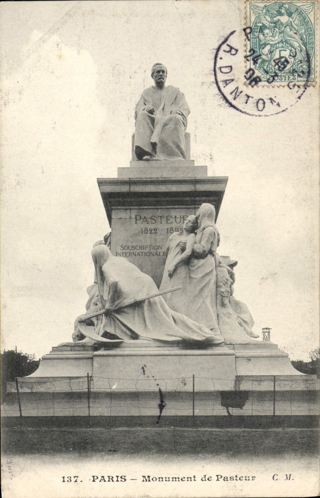 CPA Paris Monument de Pasteur