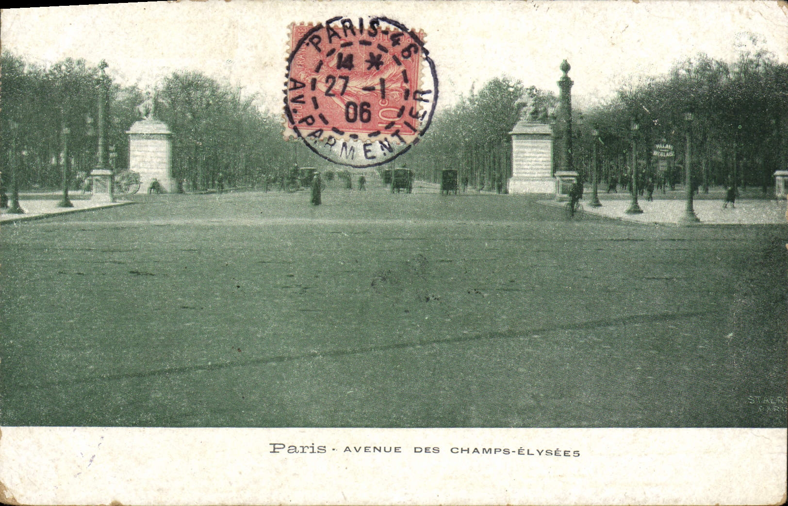 CPA Paris Avenue Des Champs Elysees