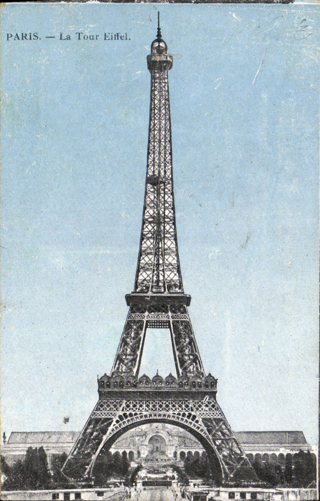 CPA Paris La Tour Eiffel 