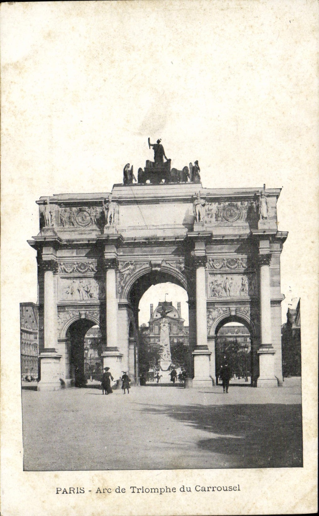 CPA Paris Arc de Triomphe du Carrousel 