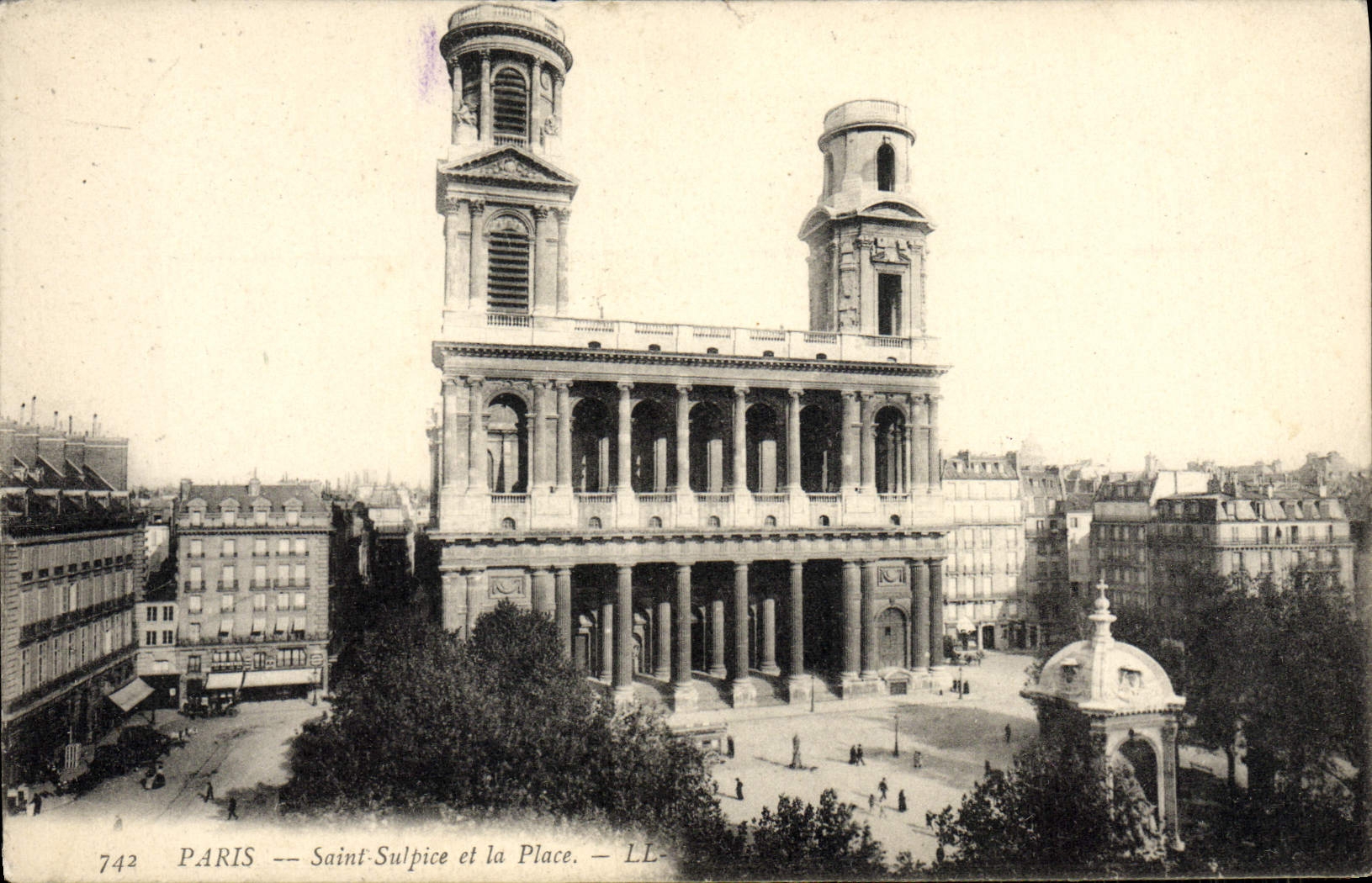 CPA Paris Saint Sulpice et la Place 