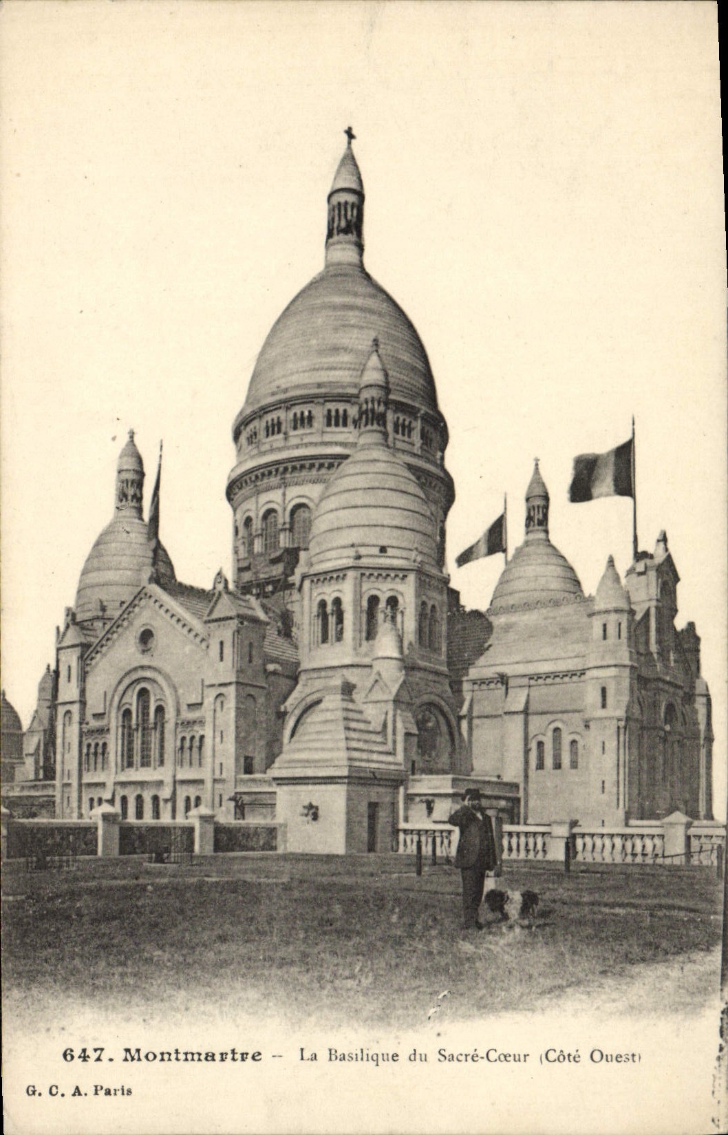 VINTAGE POSTCARD Montmartre Basiique of the Sacring Heart Montmartre Cgien