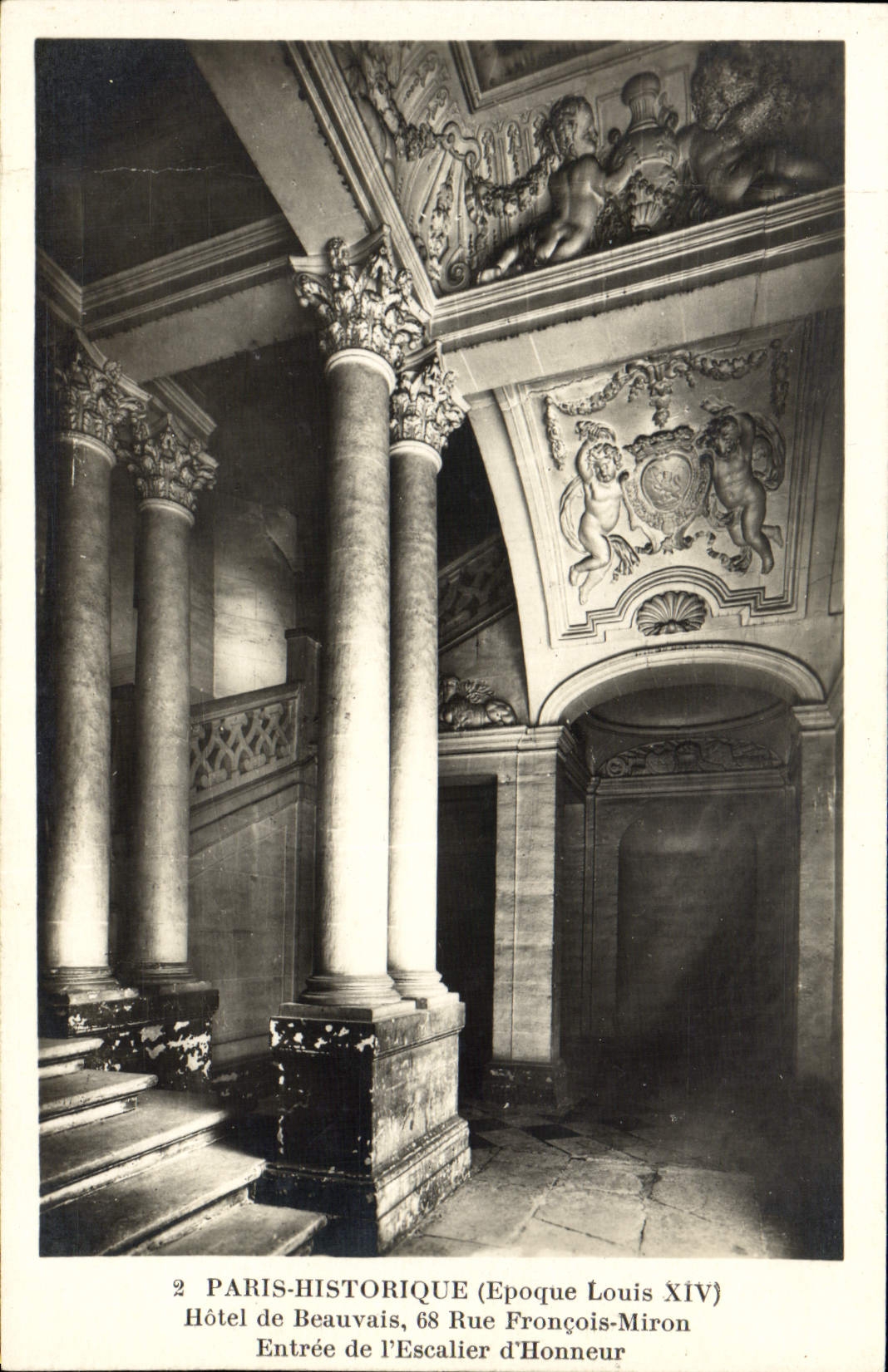 VINTAGE POSTCARD Historical Paris Hotel of Beauvais Entered of the main staircase