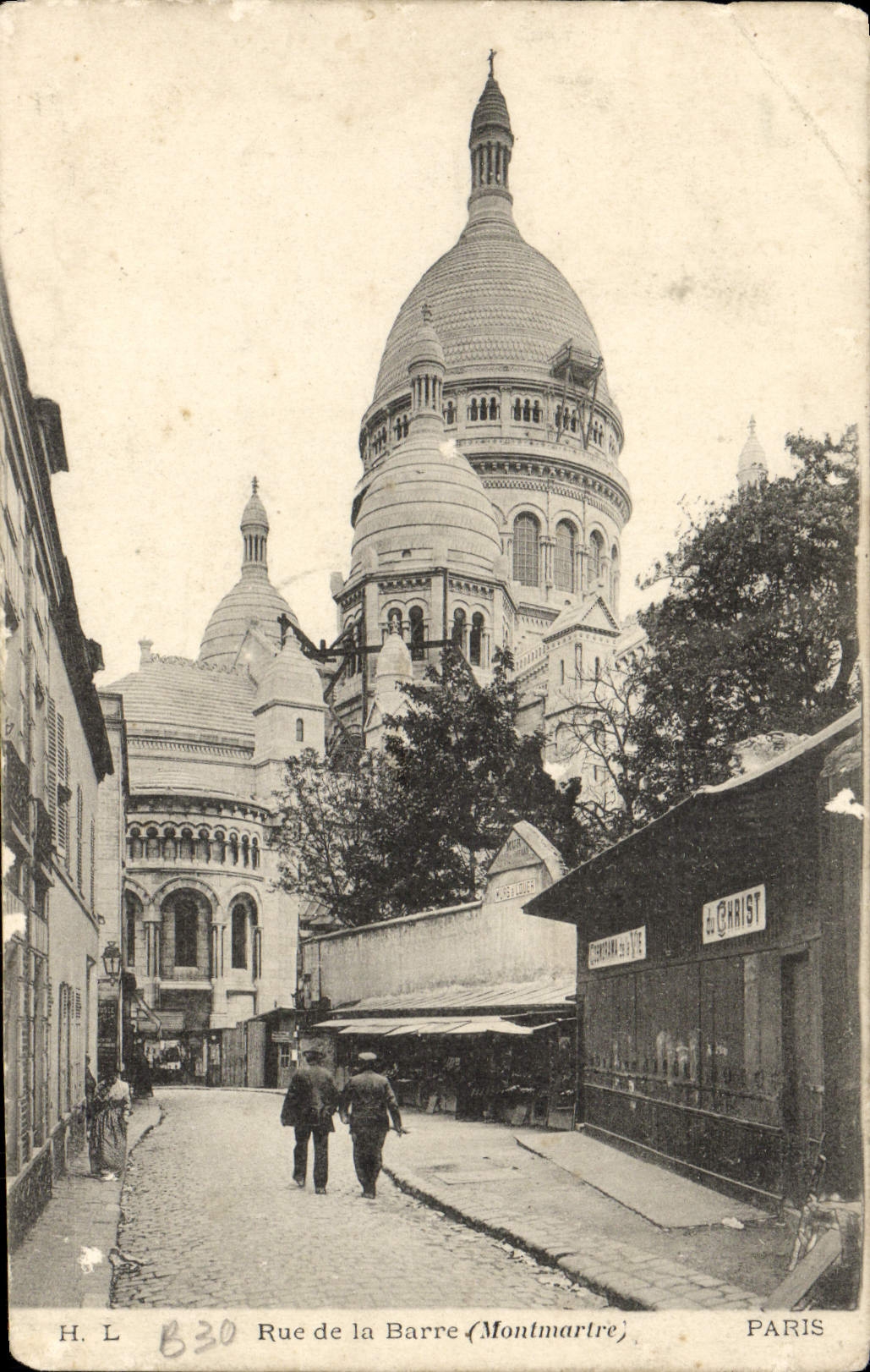 VINTAGE POSTCARD Paris Street of the Montmartre Bar