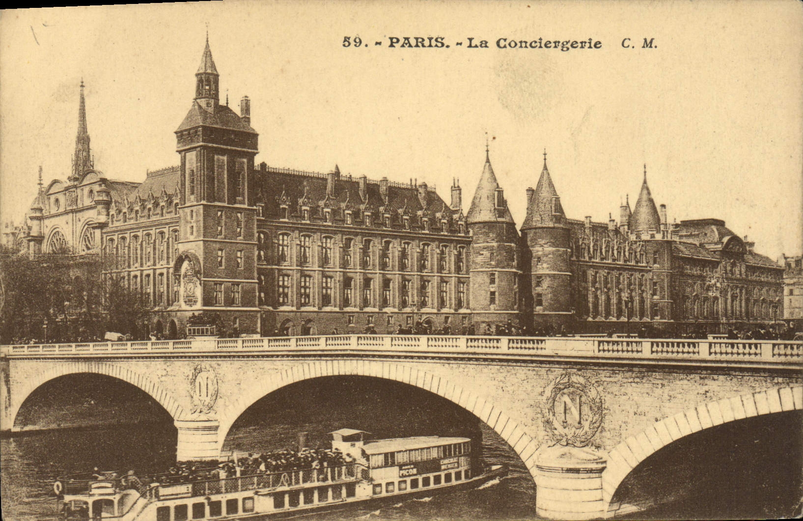 CPA Paris La Conciergerie Bateau Conciergerie