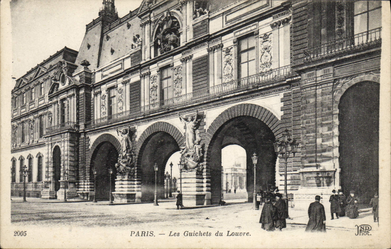 CPA Paris Les Guichets du Louvre 